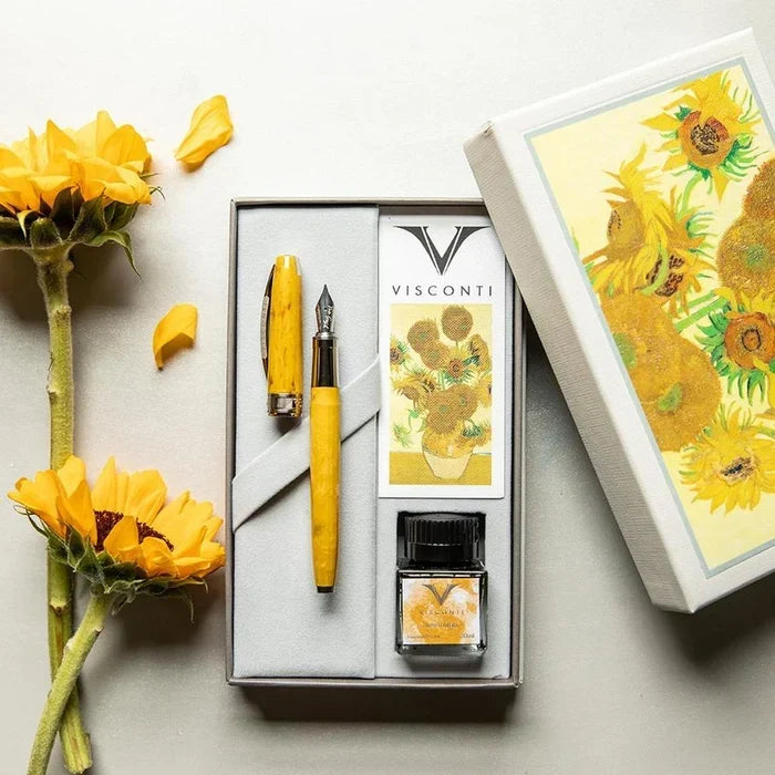 The Art of Business Gifting: Thoughtful Gifts for Clients, Colleagues & Partners
