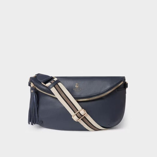 The Milano Leather Sling Bag in Navy