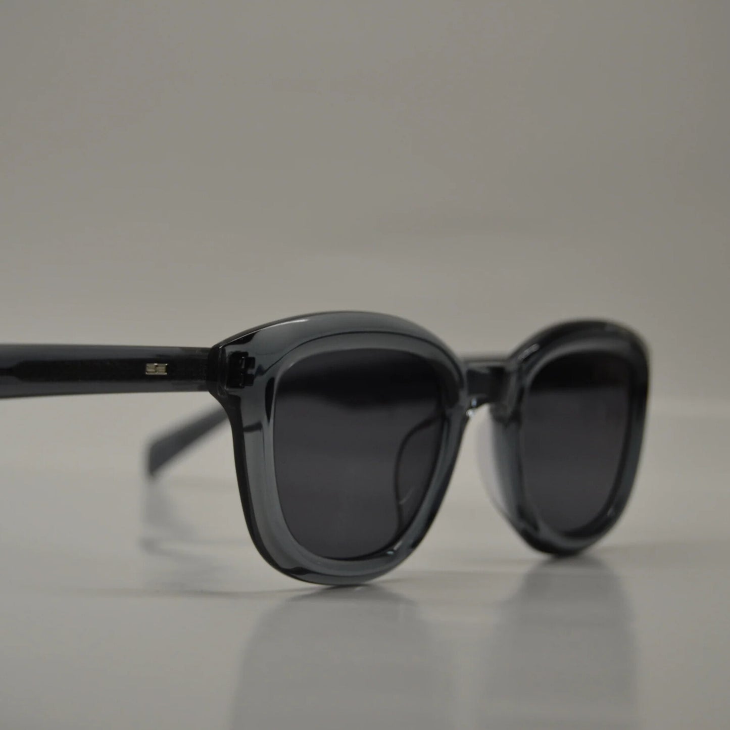 Bardo Vano 4103 Blue Sunglasses